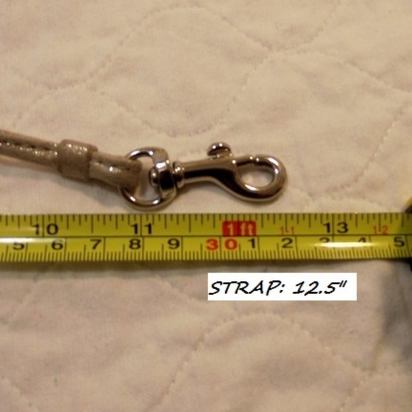 COACH Poppy canvas Wristlet - Picture 9 of 9